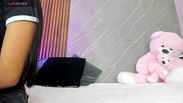 ariana jhonson1 online show from 10/01/25, 12:31