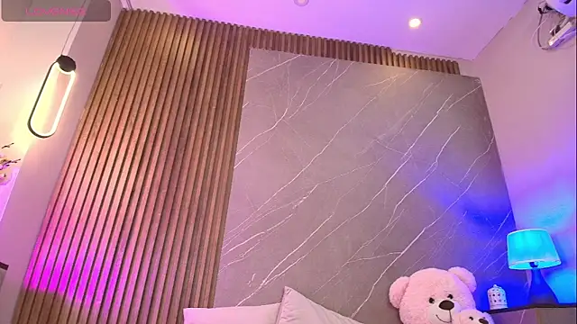 ariana jhonson1 online show from 01/13/26, 12:31