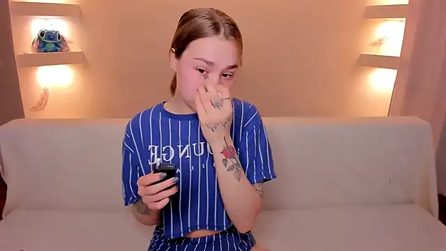 YourMegan online show from 11/16/25, 05:39