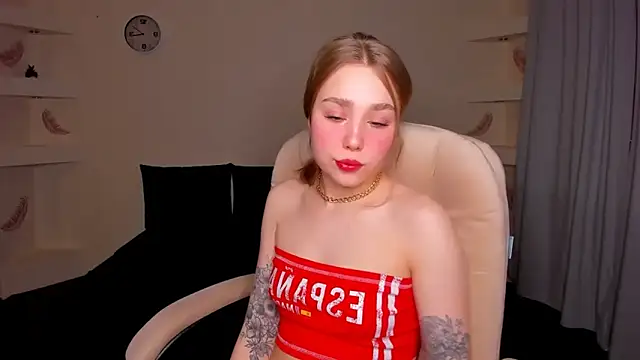 YourMegan online show from 12/14/25, 06:35