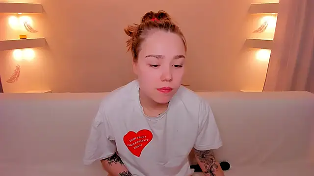 YourMegan online show from 11/29/25, 06:19