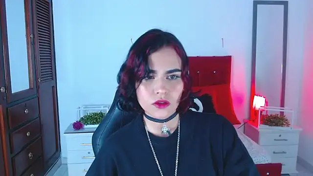 veronica luar online show from 12/03/25, 04:24