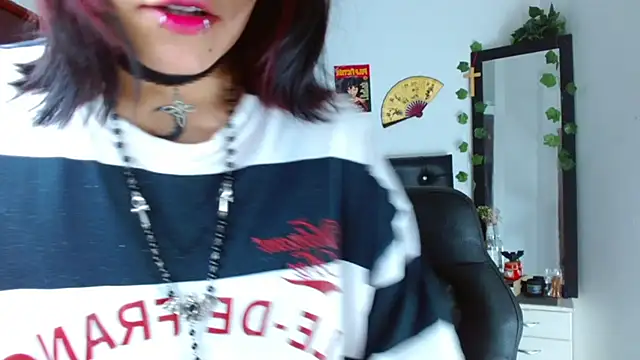 veronica luar online show from 04/13/26, 07:07