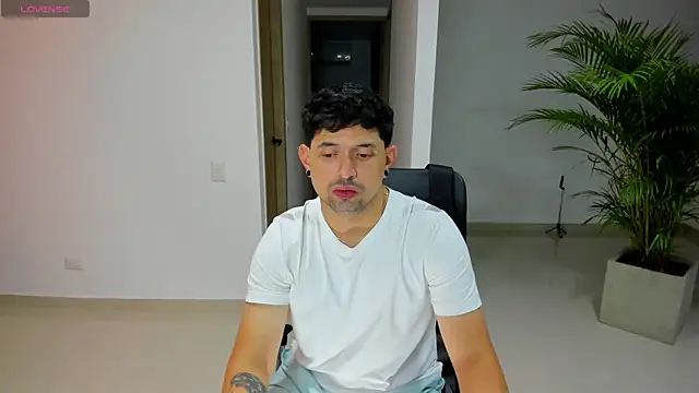 ILoveNYStyle online show from 12/22/25, 11:10