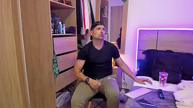 ILoveNYStyle online show from 03/20/25, 01:57