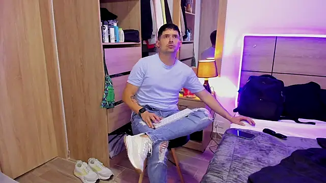 ILoveNYStyle online show from 03/15/25, 03:40