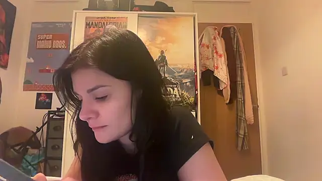 Snapshot of Petitecookie chatting on 02/28/26, 05:56 Petitecookie online show from 02/28/26, 05:56