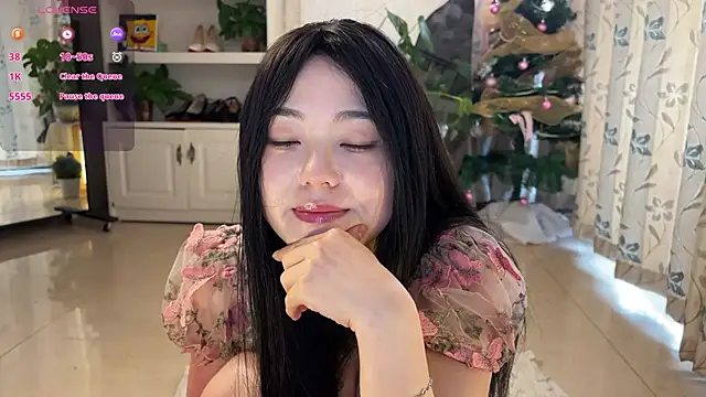 nanaliu6 online show from 12/21/25, 02:24