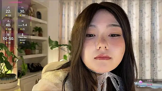 nanaliu6 online show from 10/24/25, 01:04