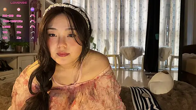 nanaliu6 online show from 11/27/25, 01:39