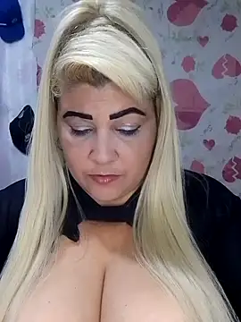 BonniAdams online show from 10/19/25, 12:02