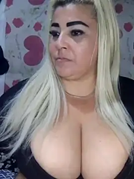 BonniAdams online show from 12/05/25, 03:27