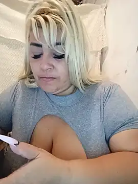 BonniAdams online show from 06/19/26, 04:07