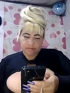 BonniAdams online show from 09/24/25, 10:59