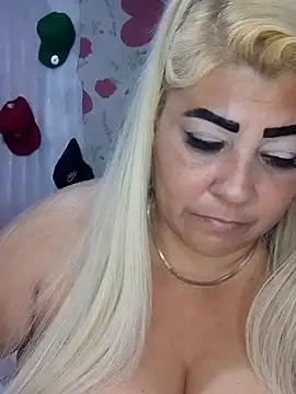 BonniAdams online show from 11/08/25, 01:20