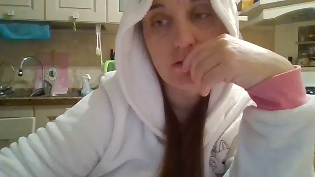 Snapshot of PrincessEileen89 chatting on 12/16/25, 11:09 PrincessEileen89 online show from 12/16/25, 11:09