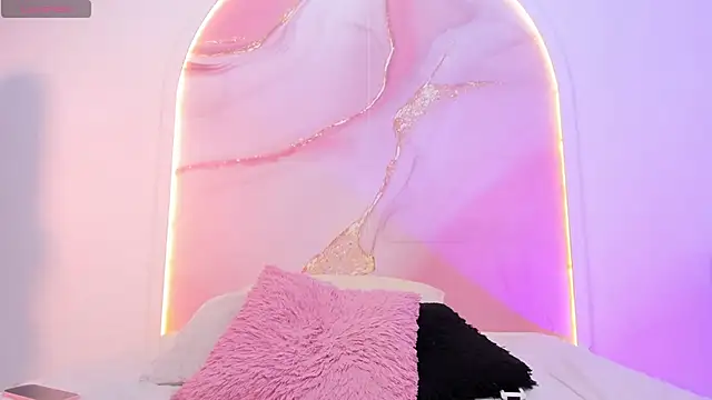 Sofii Lopezz online show from 10/28/25, 11:31