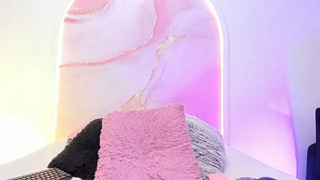 Sofii Lopezz online show from 11/15/25, 11:14