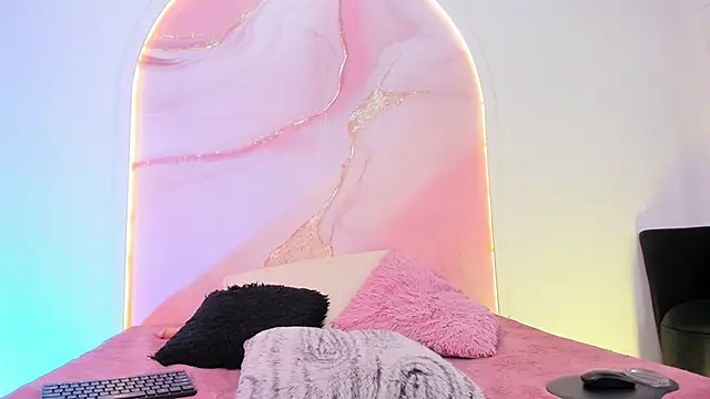 Sofii Lopezz online show from 12/14/25, 11:49