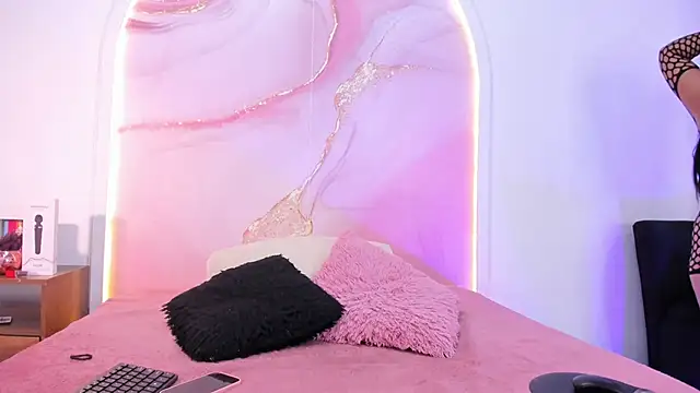 Sofii Lopezz online show from 10/16/25, 11:40