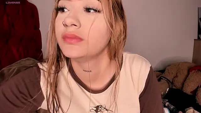 akirahattori online show from 04/21/26, 03:57