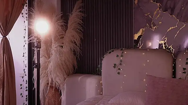 soidai miiu online show from 04/09/26, 10:05