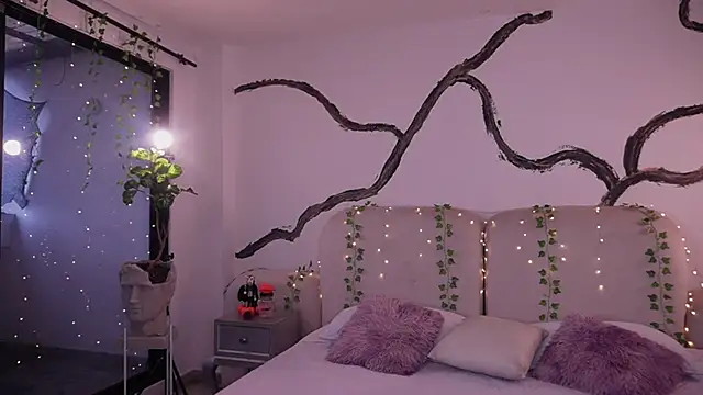 soidai miiu online show from 11/03/25, 09:18