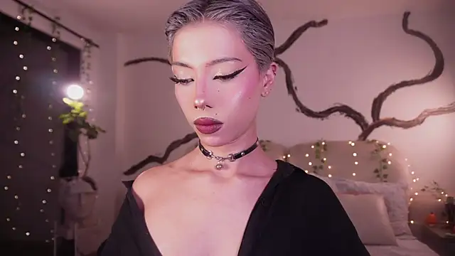 soidai miiu online show from 10/22/25, 11:03