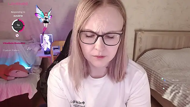 Agatha Mott online show from 11/23/25, 02:10