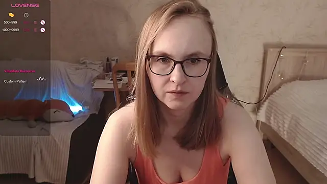 Snapshot of Agatha_Mott chatting on 09/30/25, 05:13 Agatha Mott online show from 09/30/25, 05:13