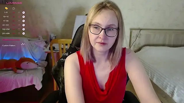 Agatha Mott online show from 10/25/25, 05:17