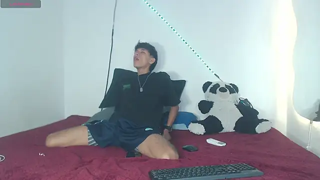 Snapshot of the_murderer chatting on 03/13/25, 06:05 the murderer online show from 03/13/25, 06:05