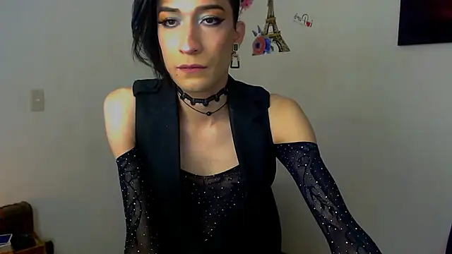 Snapshot of NovaNyx11 chatting on 10/02/25, 10:13 NovaNyx11 online show from 10/02/25, 10:13
