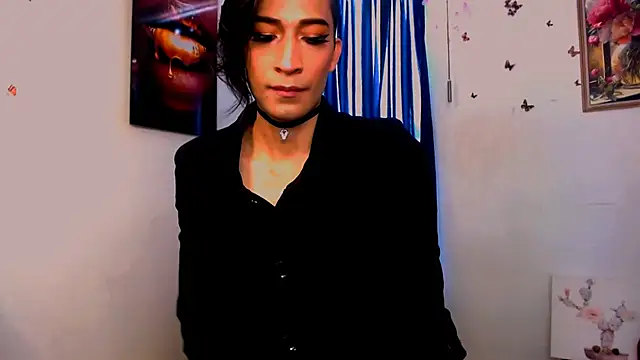 Snapshot of NovaNyx11 chatting on 02/23/25, 04:13 NovaNyx11 online show from 02/23/25, 04:13
