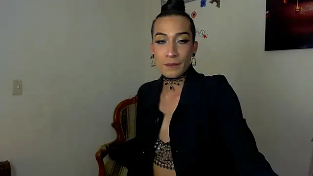Snapshot of NovaNyx11 chatting on 10/01/25, 08:57 NovaNyx11 online show from 10/01/25, 08:57