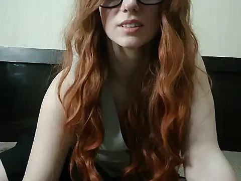  AliceOwen  online show from 02/03/25, 08:57