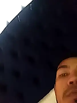 Elgroney23 online show from 03/02/25, 03:52