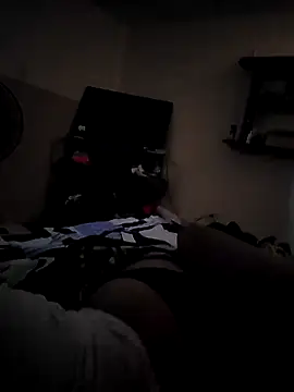 Elgroney23 online show from 02/04/25, 07:33