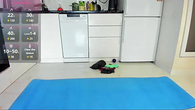 Snapshot of Katya_yoga chatting on 10/24/25, 12:04 Katya yoga online show from 10/24/25, 12:04