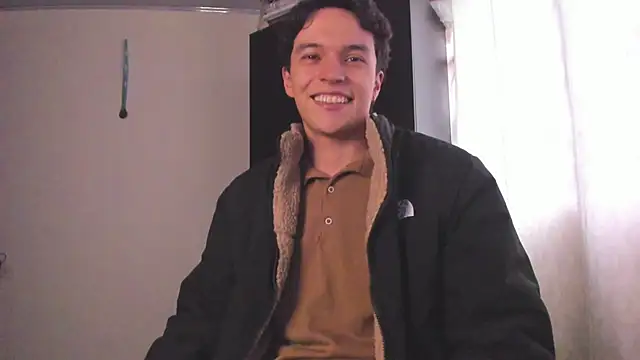 Snapshot of Mastrangelo_xxx chatting on 03/19/25, 08:54 Mastrangelo xxx online show from 03/19/25, 08:54