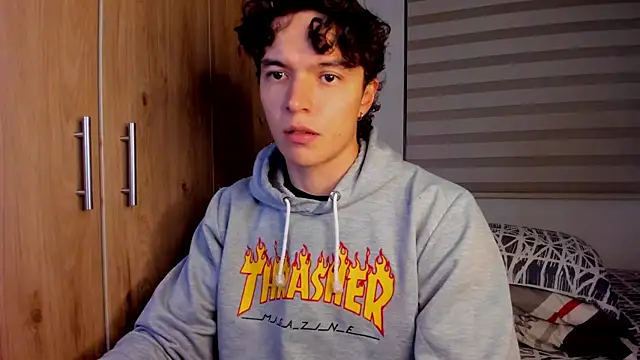 Mastrangelo xxx online show from 12/20/25, 03:53