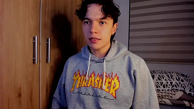 Mastrangelo xxx online show from 01/14/26, 04:05