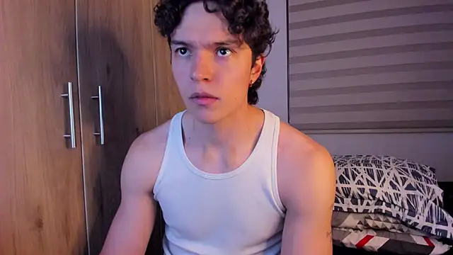 Mastrangelo xxx online show from 10/24/25, 02:54