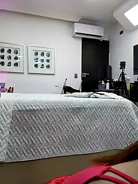 JessyCream online show from 10/30/25, 08:06