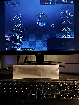 Snapshot of leinadanal chatting on 02/23/25, 10:31 leinadanal online show from 02/23/25, 10:31