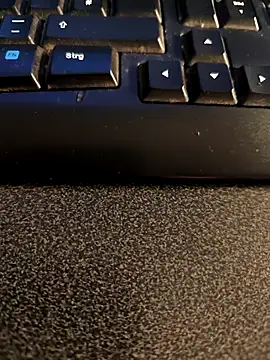 Snapshot of leinadanal chatting on 02/25/25, 01:52 leinadanal online show from 02/25/25, 01:52