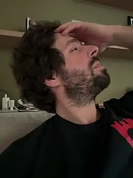 Ovett086 online show from 03/25/26, 03:55