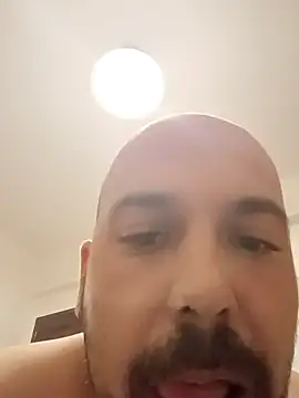 Snapshot of ginger_1_1 chatting on 10/30/25, 08:39 ginger 1 1 online show from 10/30/25, 08:39