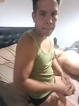 liamlara online show from 03/30/26, 12:56