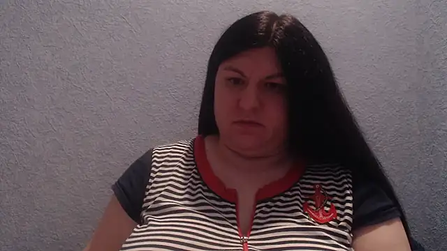 KiraSwee online show from 01/10/26, 08:48